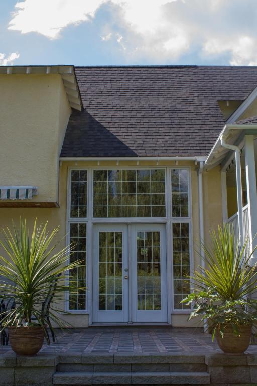 Genelle House B&B Guest House מראה חיצוני תמונה