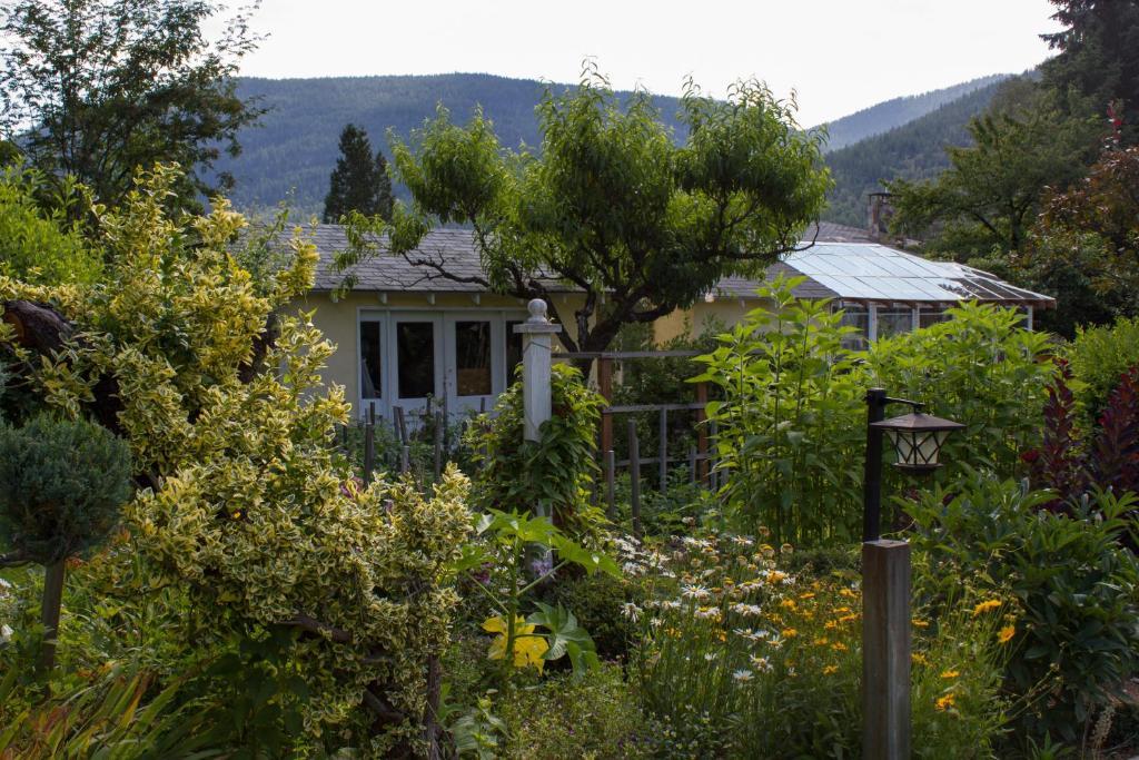 Genelle House B&B Guest House מראה חיצוני תמונה