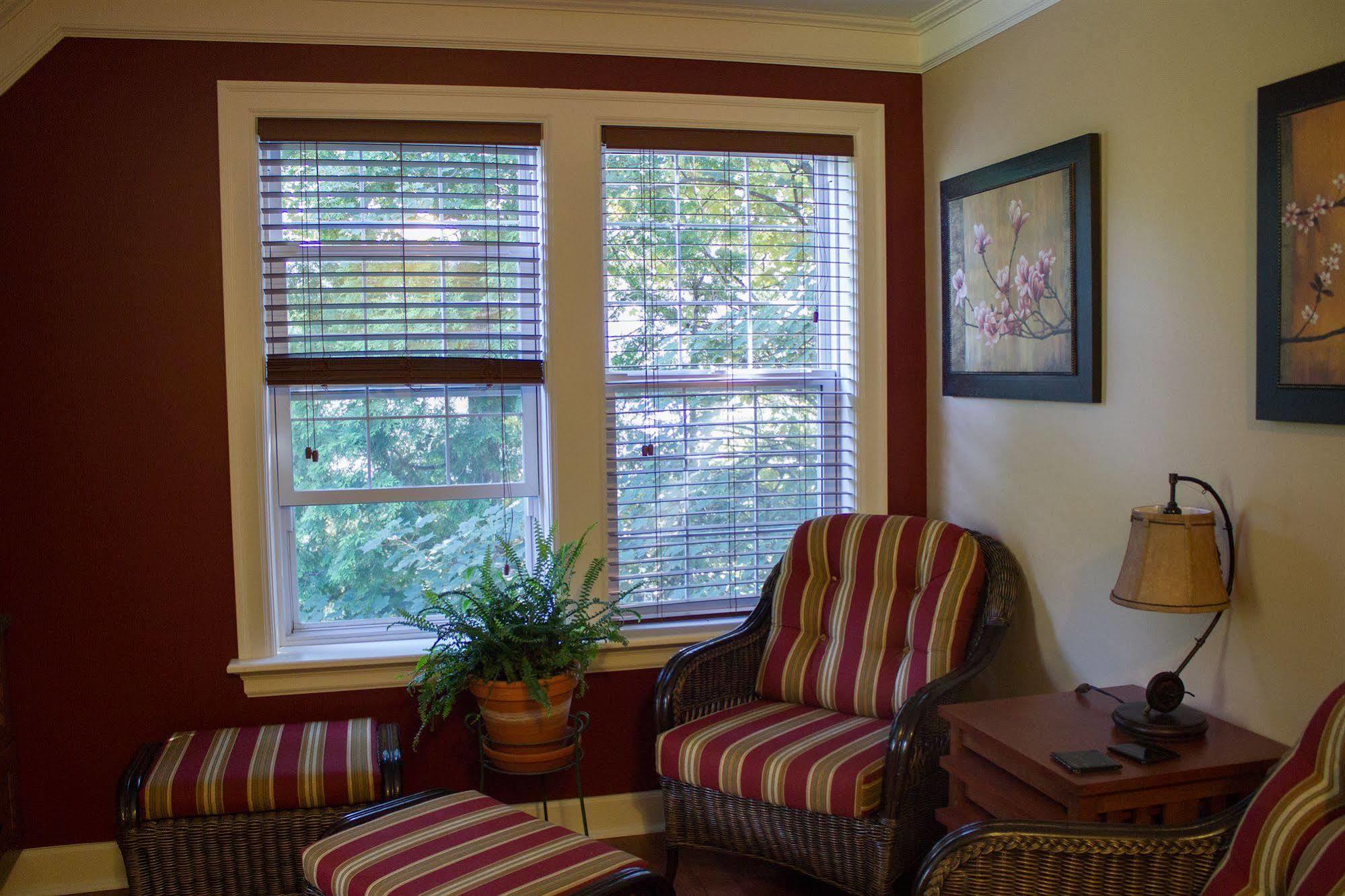 Genelle House B&B Guest House מראה חיצוני תמונה