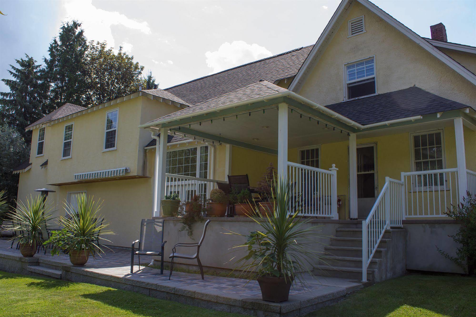 Genelle House B&B Guest House מראה חיצוני תמונה