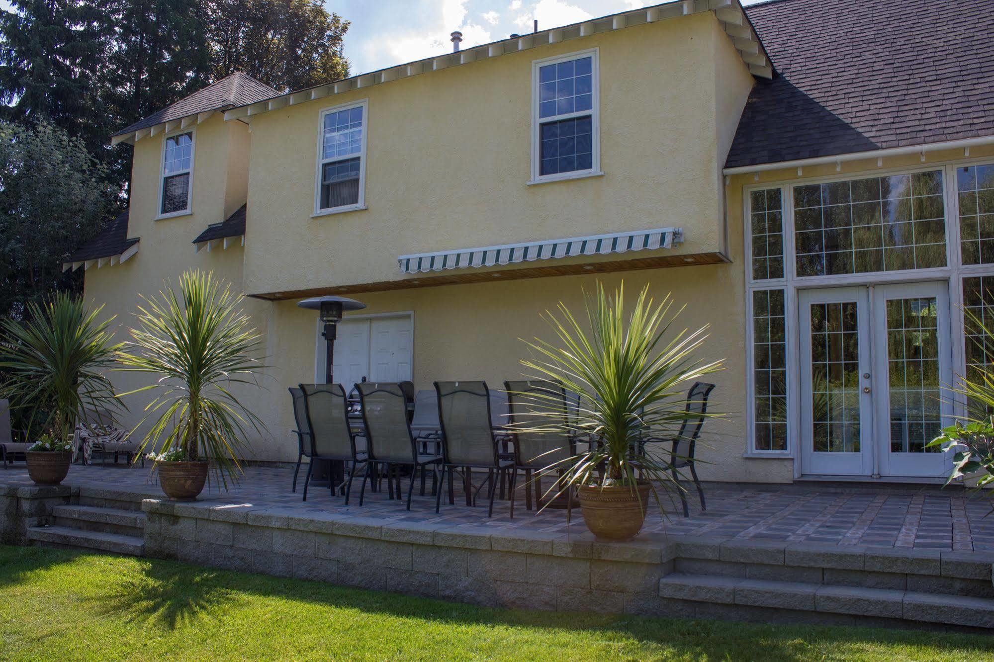 Genelle House B&B Guest House מראה חיצוני תמונה
